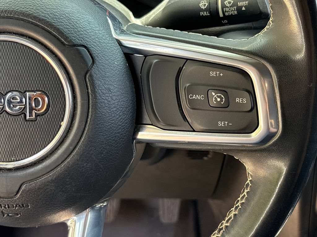 Used 2020 Jeep Gladiator Overland w/ Safety Group AWD/4WD image 15