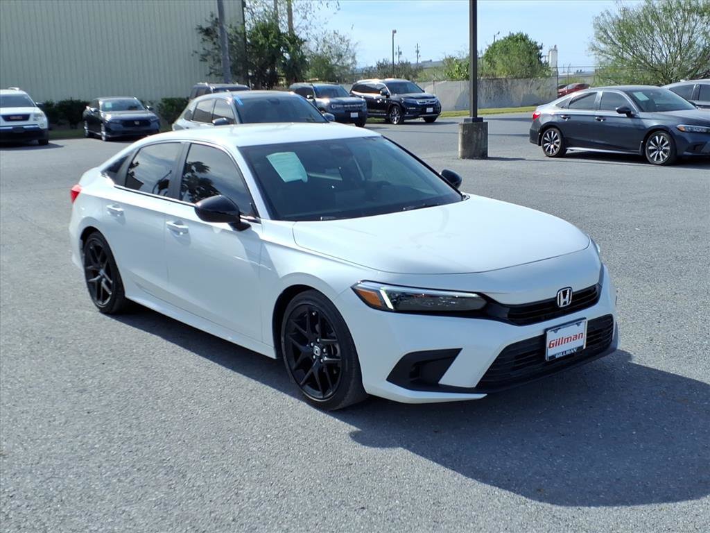 Used 2023 Honda Civic Sport image 2