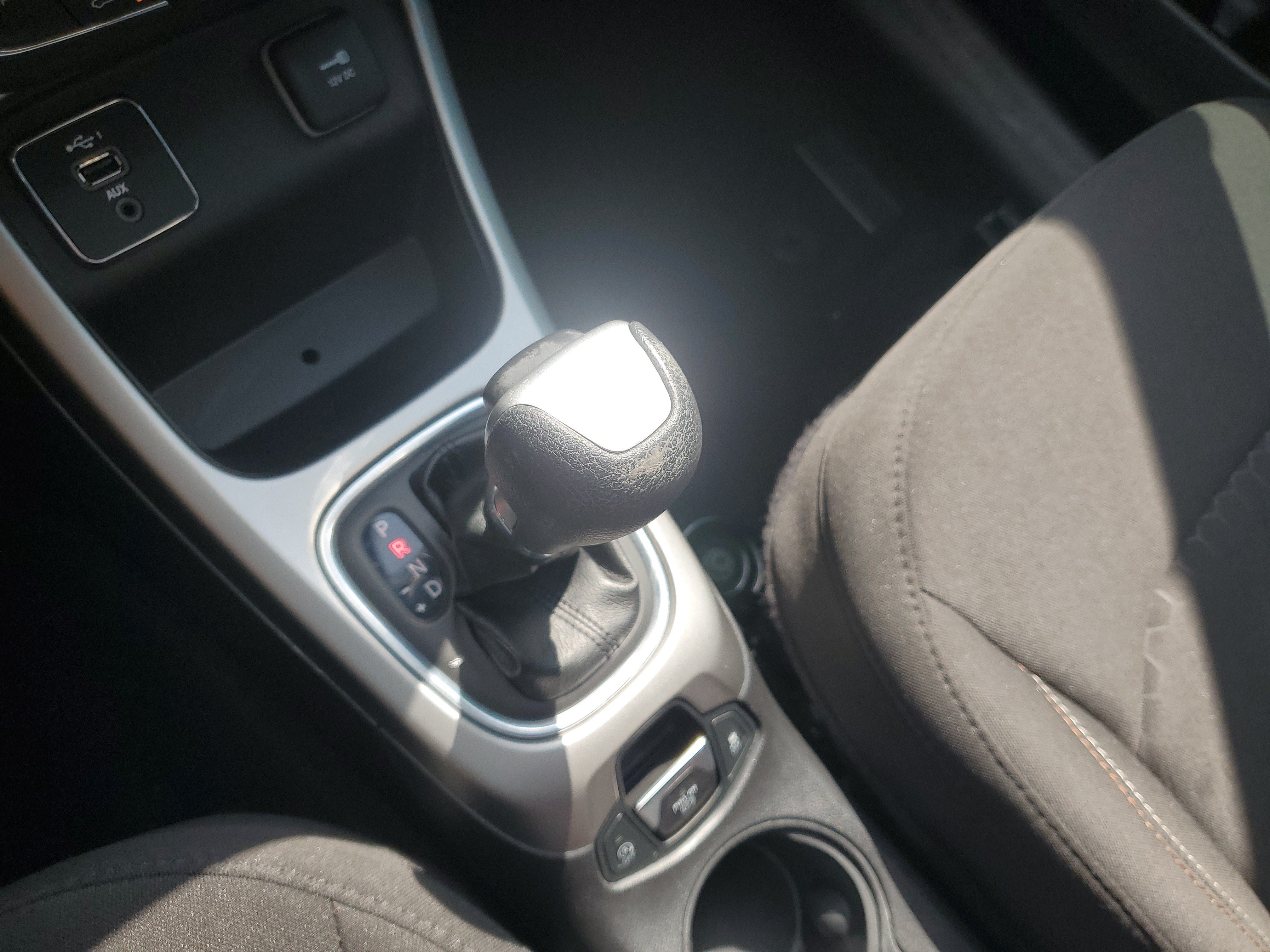 Used 2020 Jeep Compass Sport w/ Tech Group FWD image 23