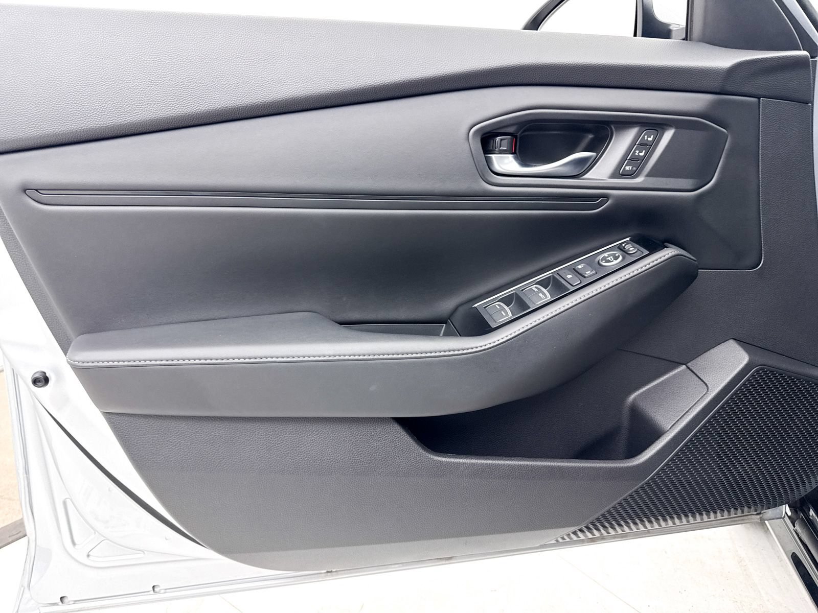 Used 2025 Honda Accord Touring image 30