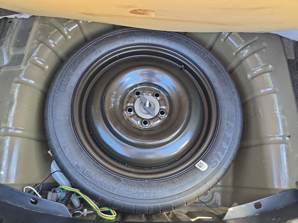Used 2014 Ford Mustang Premium RWD image 30