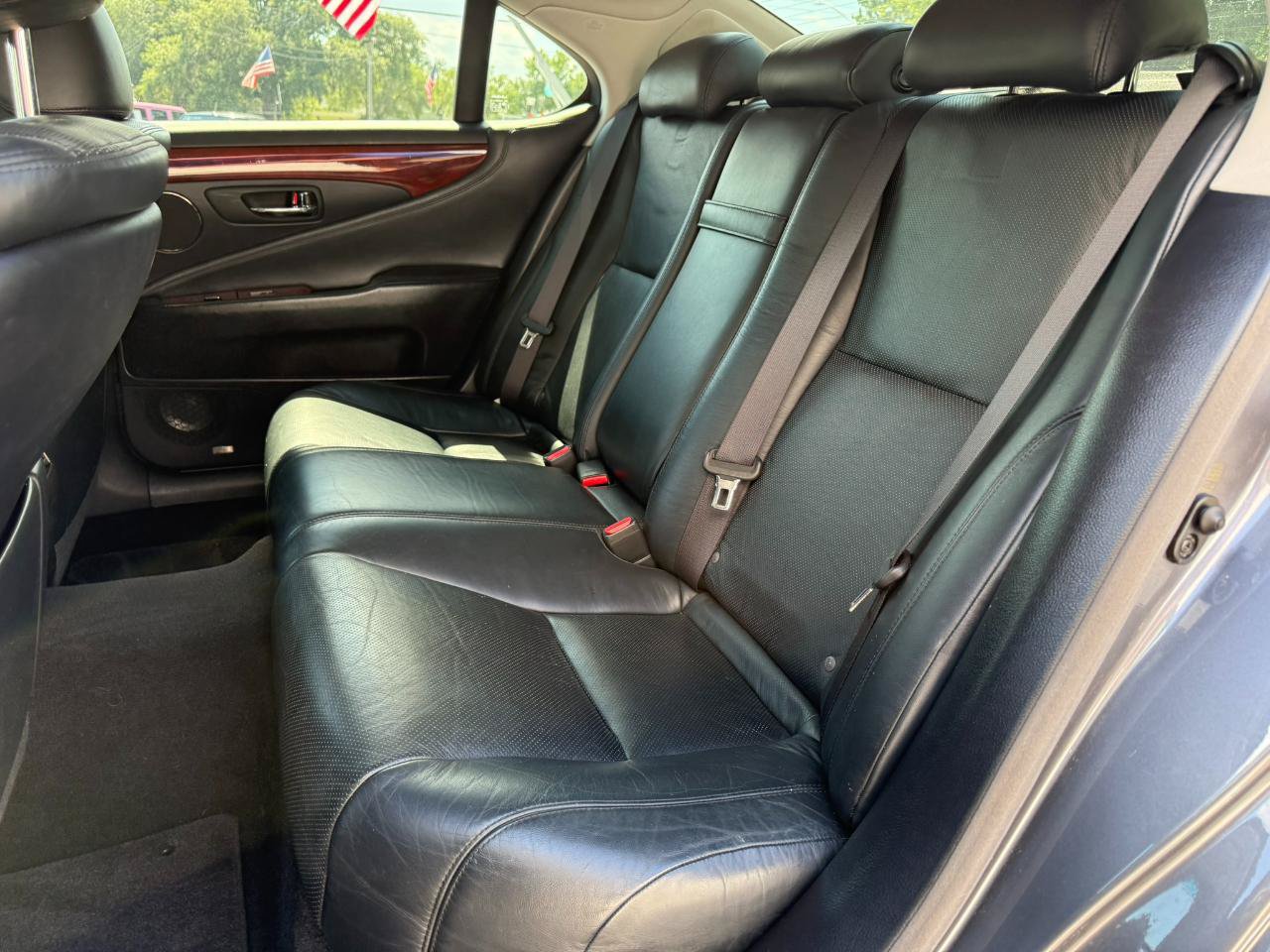 Used 2012 Lexus LS 460 AWD w/ Luxury Value Edition image 23