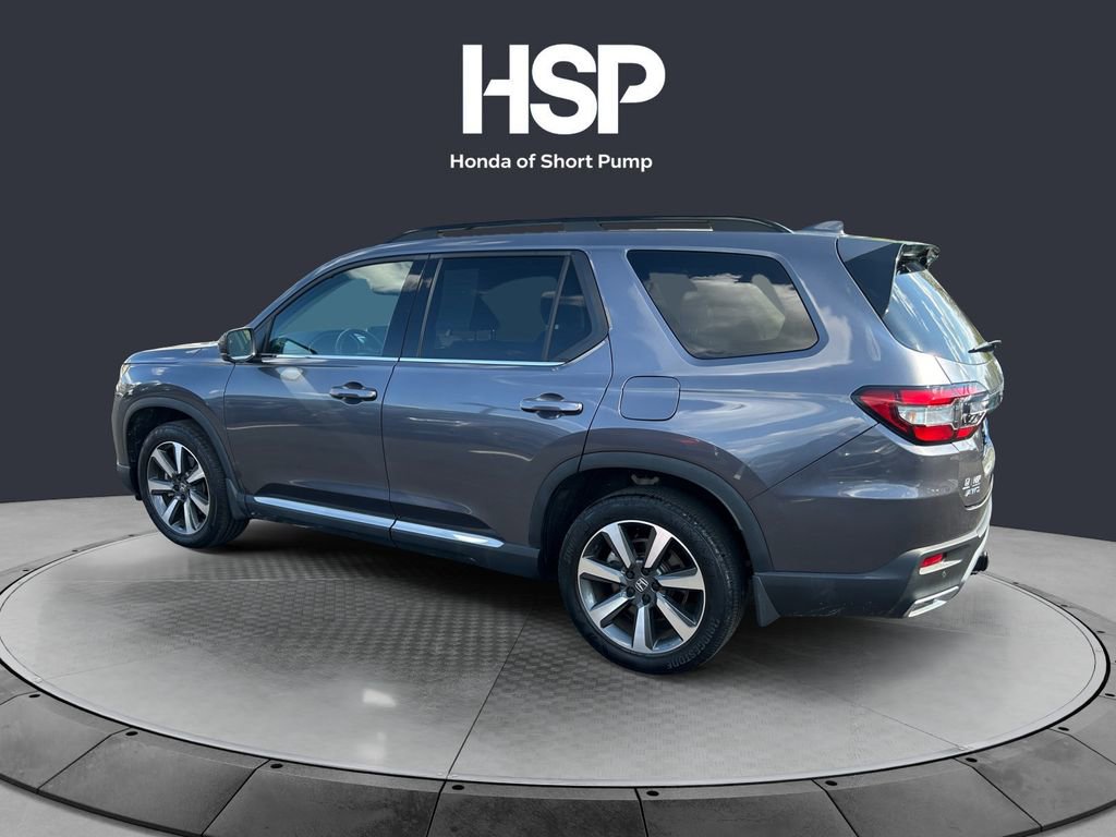 Used 2023 Honda Pilot Elite image 3