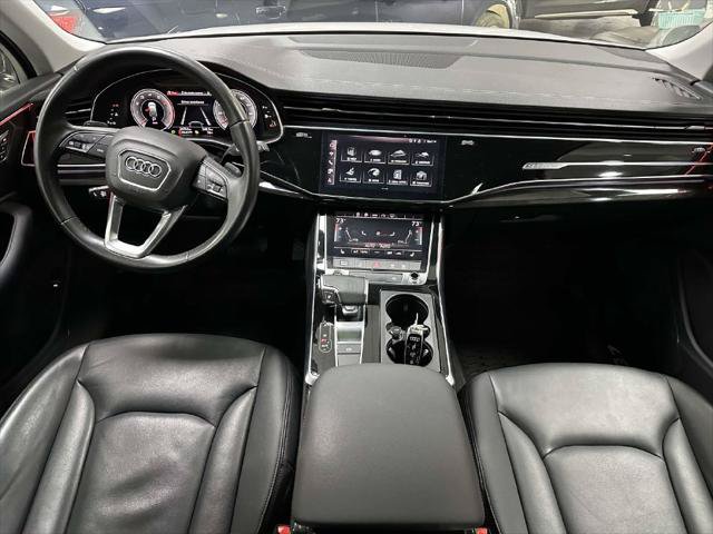 Used 2023 Audi Q7 3.0T Premium AWD/4WD image 13
