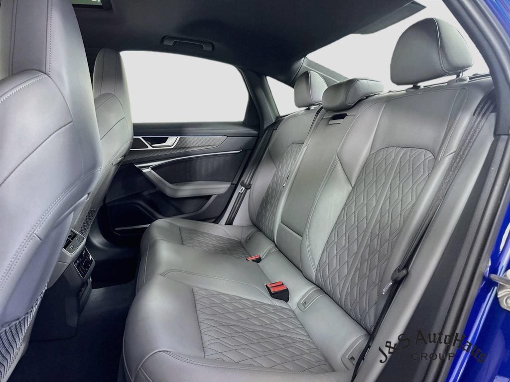 Used 2023 Audi S6 Premium Plus w/ Premium Plus Package AWD/4WD image 28