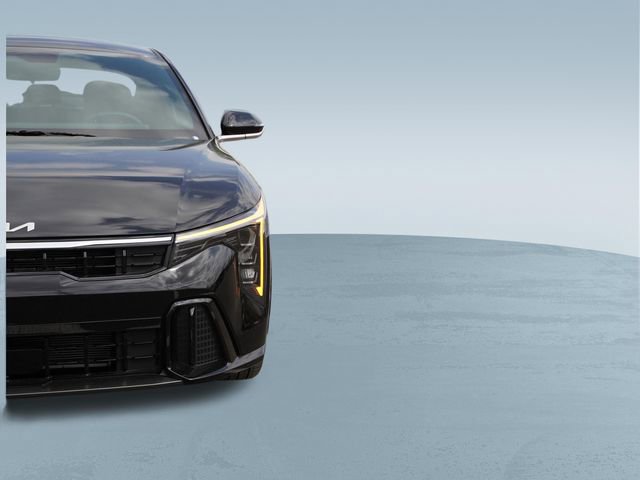 Used 2025 Kia K4 GT-Line image 37