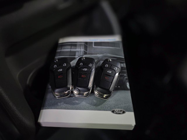 Used 2020 Ford Transit 150 148''WB Crew Medium Roof Miniv image 33