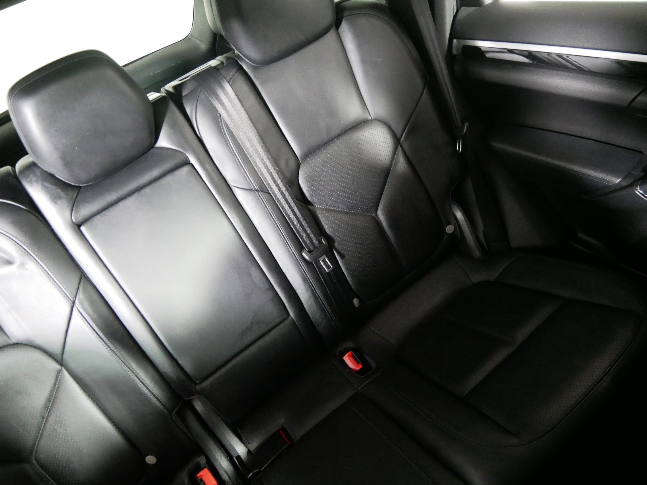 Used 2013 Porsche Cayenne S image 14