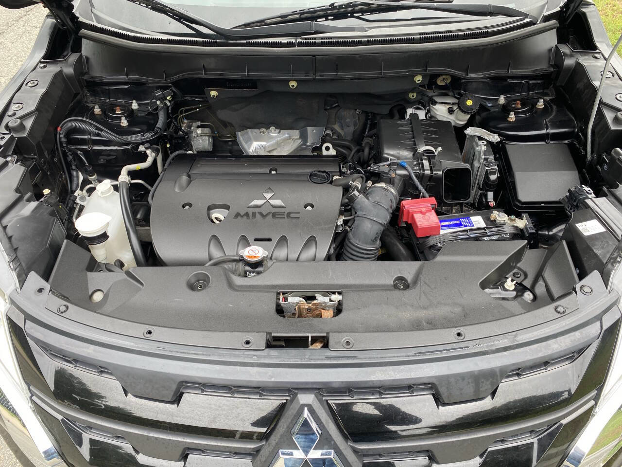 Used 2021 Mitsubishi Outlander Sport LE image 12