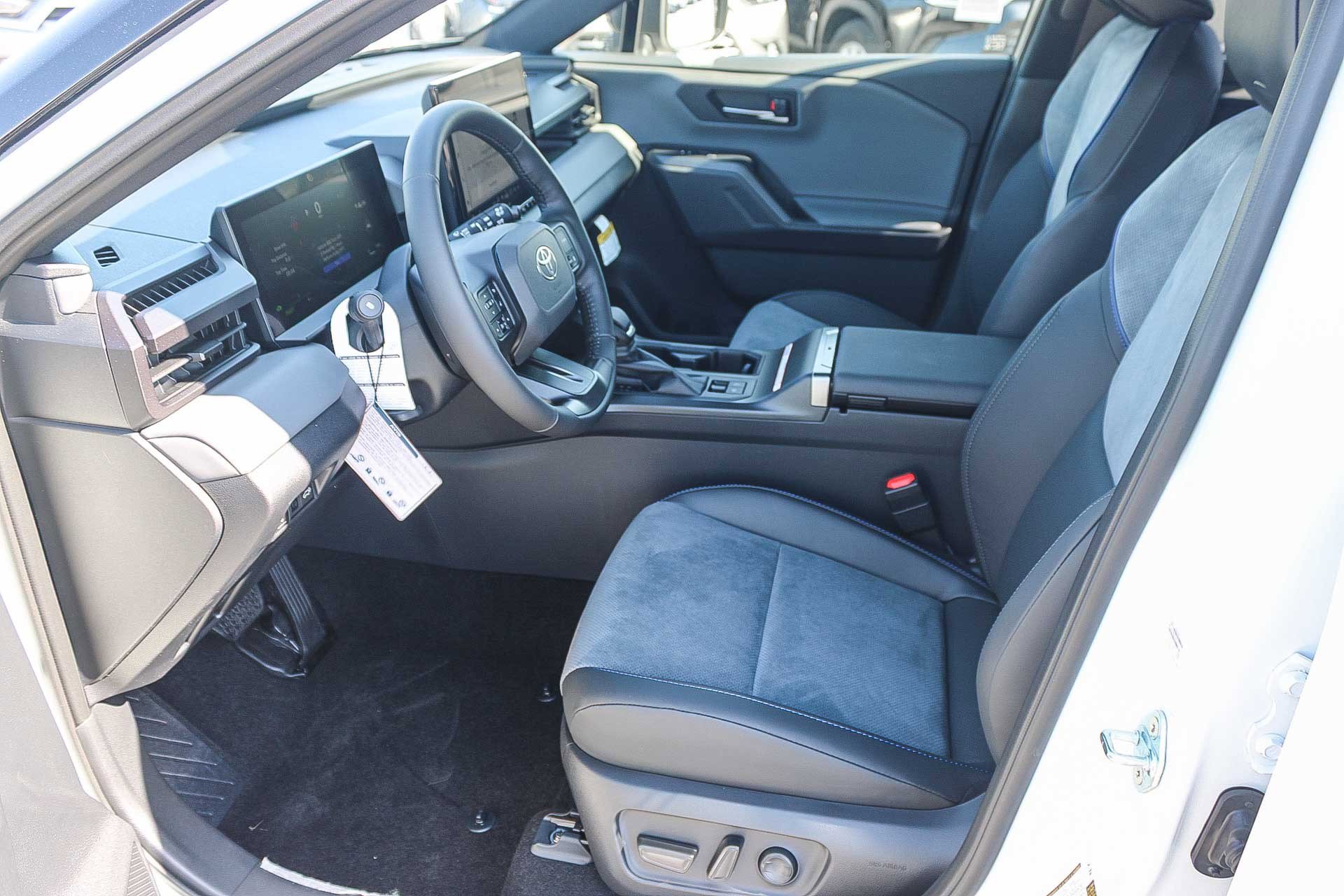 New 2026 Toyota RAV4 XSE AWD/4WD image 20