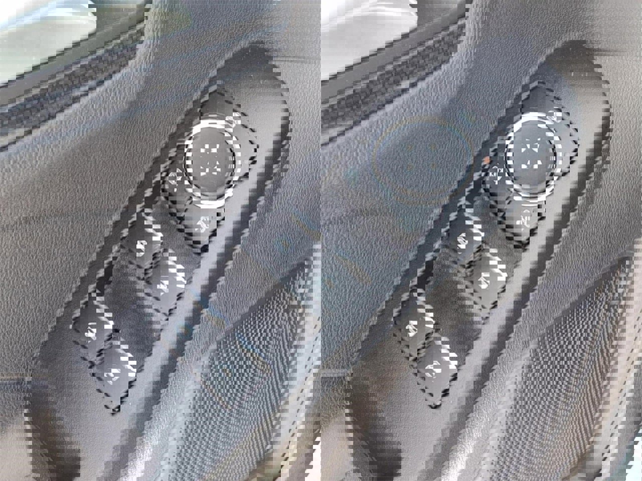 Used 2024 Ford Escape ST-Line image 16