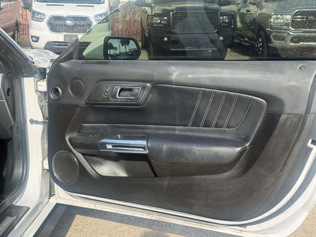 Used 2021 Ford Mustang GT Premium RWD image 13