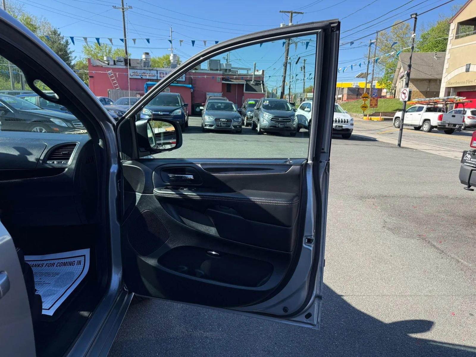 Used 2015 Dodge Grand Caravan SXT FWD image 55