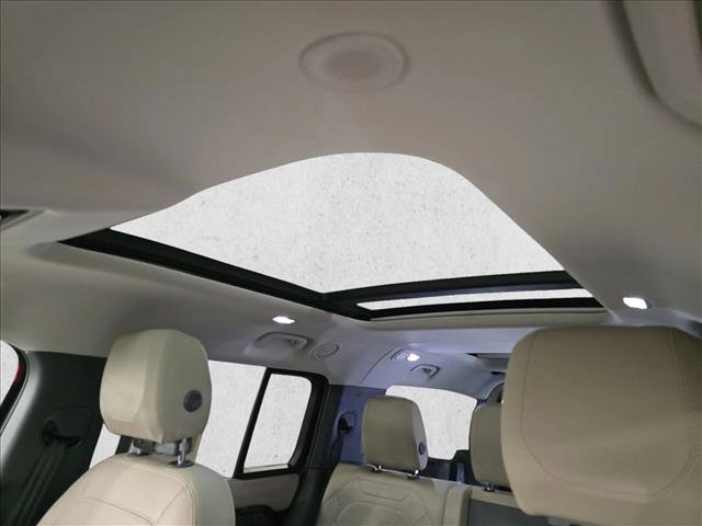 Certified 2024 Land Rover Defender 130 S image 30