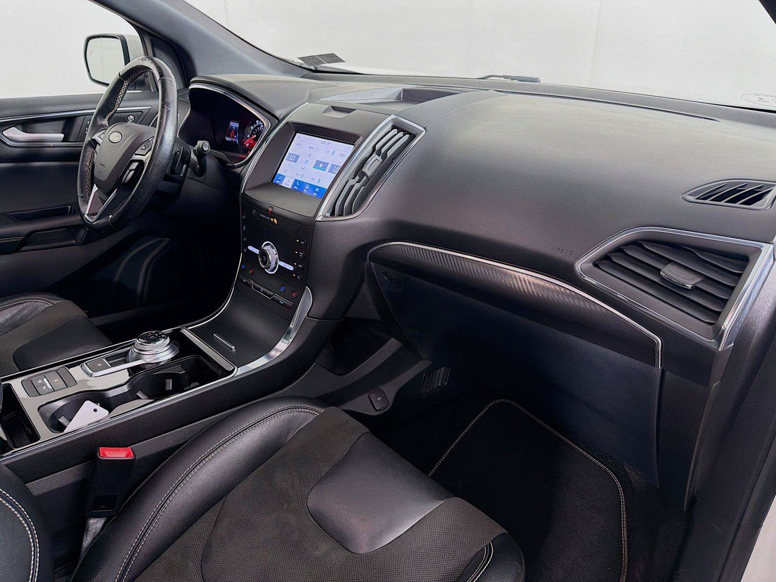 Used 2020 Ford Edge ST w/ Equipment Group 401A AWD/4WD image 32