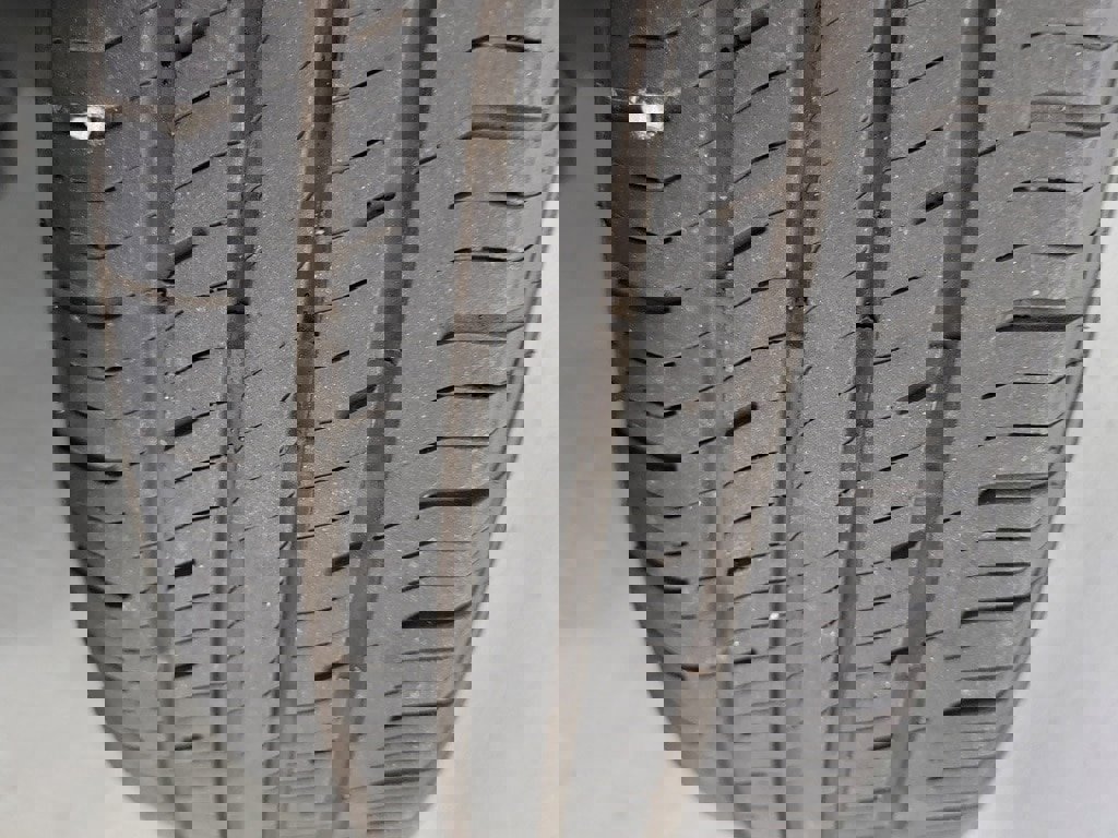 Used 2024 Jeep Compass Latitude image 27