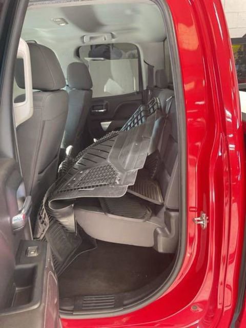 Used 2018 Chevrolet Silverado 1500 LT w/ All Star Edition image 15