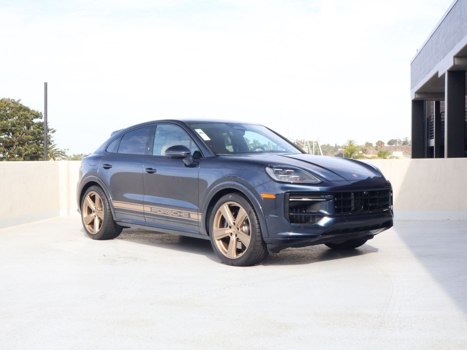 New 2026 Porsche Cayenne GTS AWD/4WD image 7