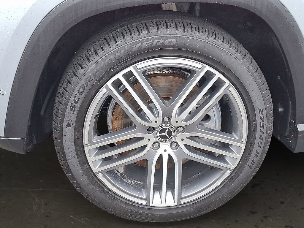 Used 2022 Mercedes-Benz GLS 450 4MATIC image 8
