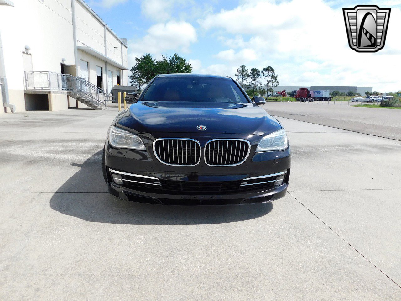 Used 2013 BMW ALPINA B7 xDrive LWB image 2
