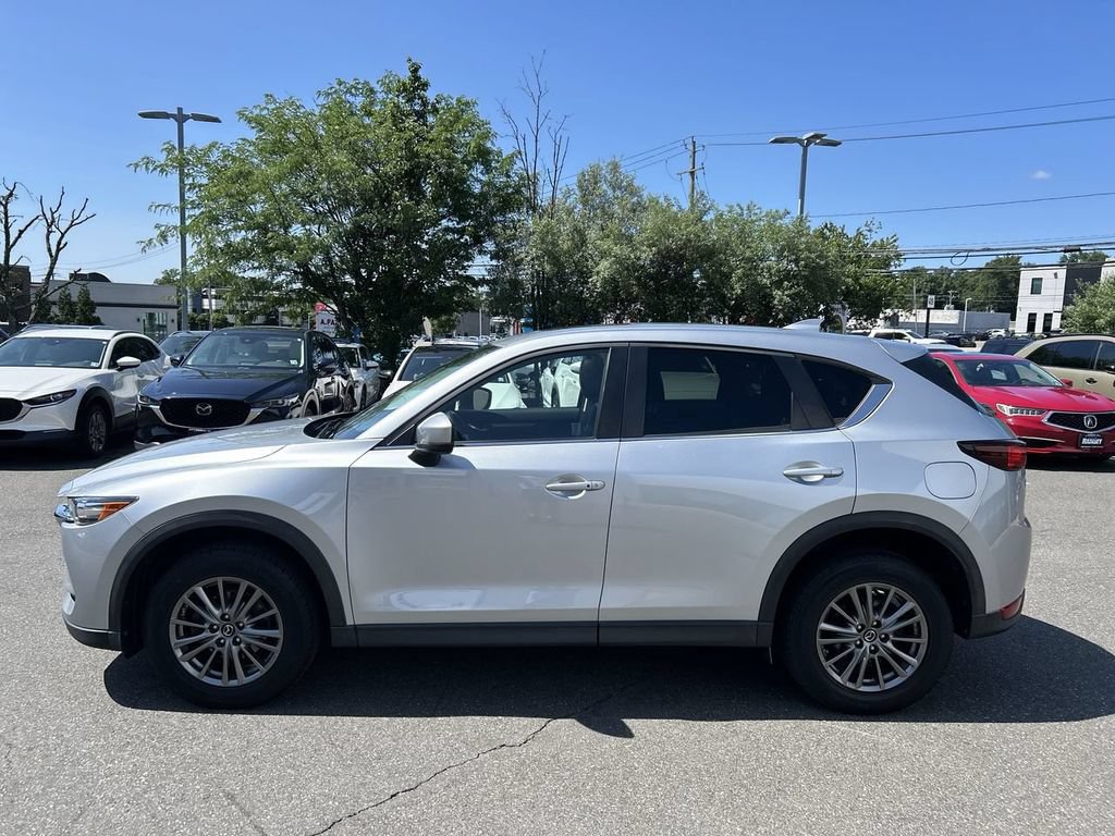 Used 2017 MAZDA CX-5 Touring w/ Preferred Equipment Package AWD/4WD image 5