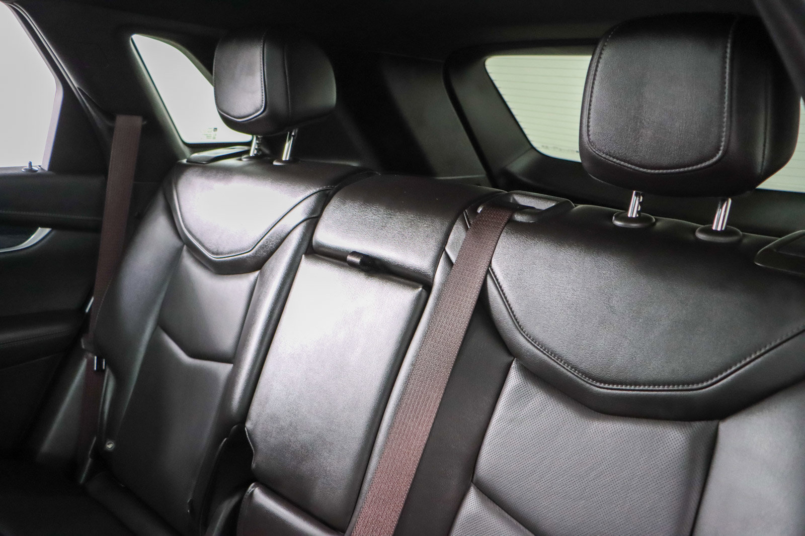 Used 2022 Cadillac XT5 Premium Luxury w/ LPO, Floor Liner Package image 26