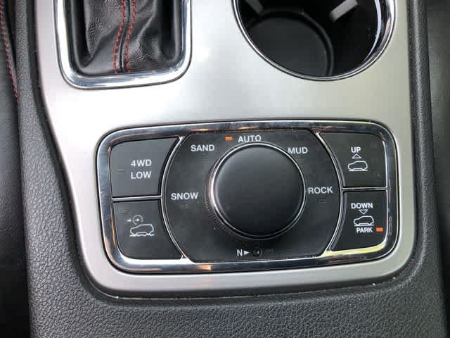 Certified 2021 Jeep Grand Cherokee Trailhawk w/ Premium Lighting Group AWD/4WD image 16