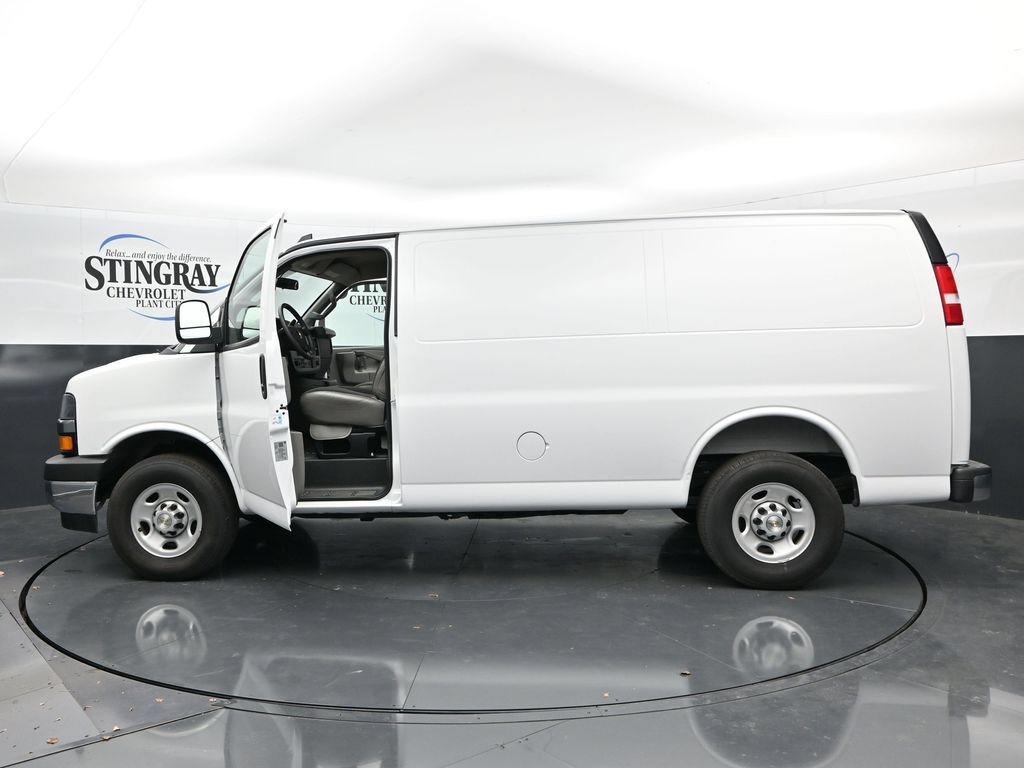 Used 2021 Chevrolet Express 2500 Extended w/ Driver Convenience Package RWD image 37