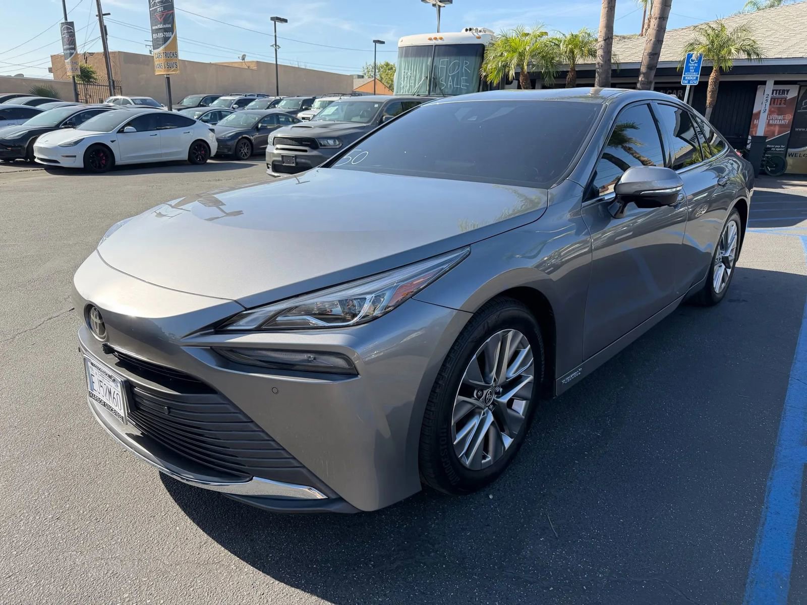 Used 2023 Toyota Mirai image 3