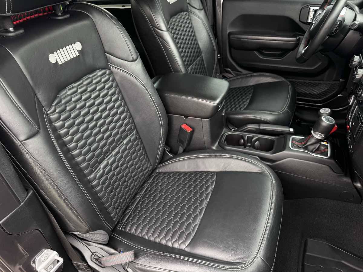 Used 2019 Jeep Wrangler Rubicon AWD/4WD image 21