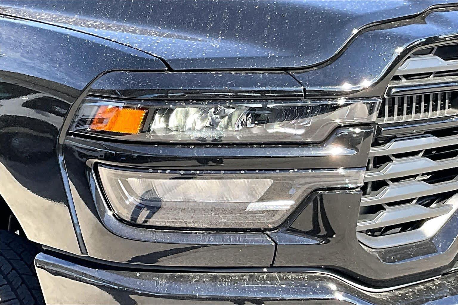 New 2027 RAM 3500 Lone Star AWD/4WD image 10