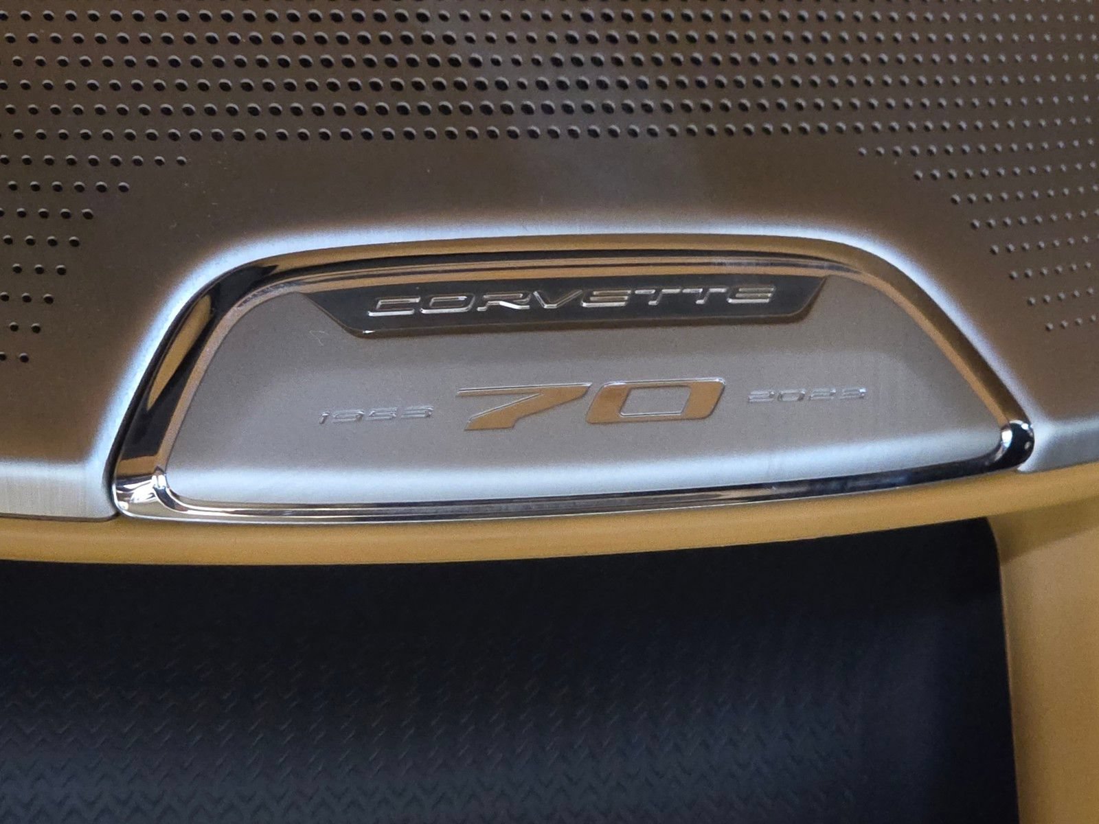 Used 2023 Chevrolet Corvette Stingray Premium Cpe w/ Z51 Performance Package RWD image 25