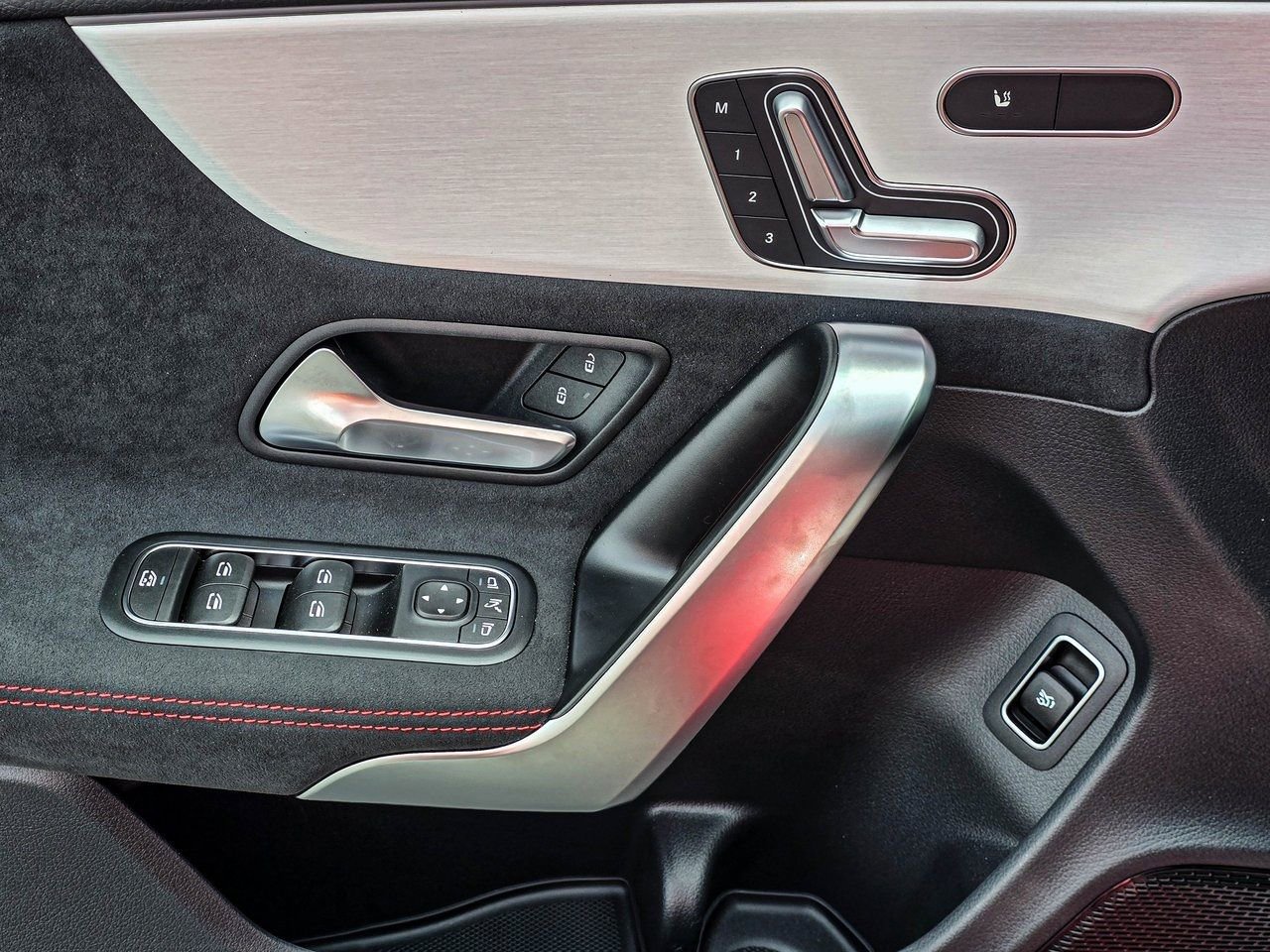 New 2026 Mercedes-Benz CLA 250 4MATIC image 14