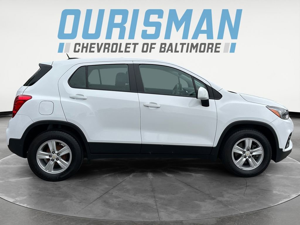 Used 2020 Chevrolet Trax LS FWD image 7