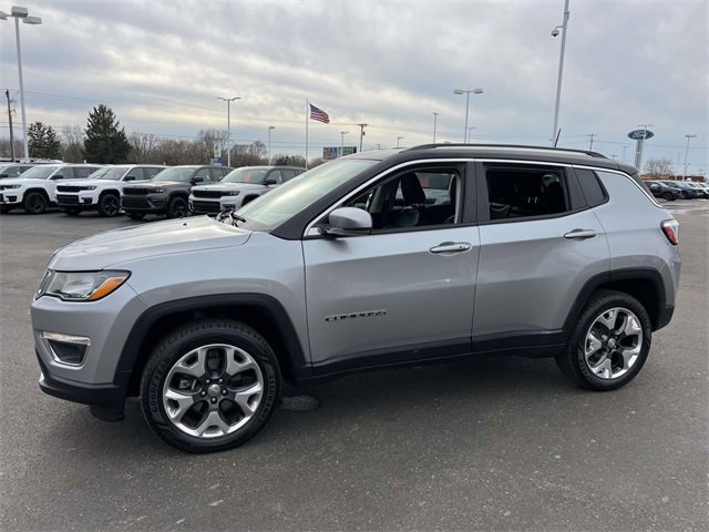 Used 2019 Jeep Compass Limited image 3