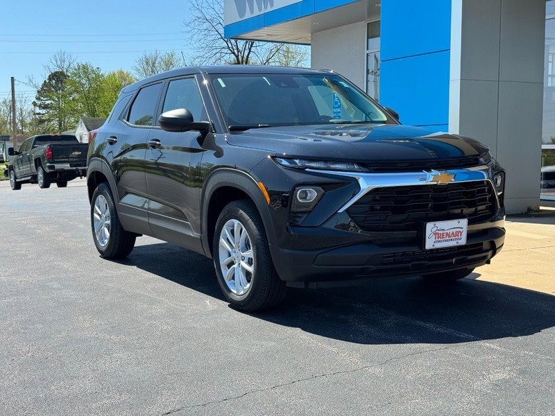 New 2026 Chevrolet TrailBlazer LS image 2