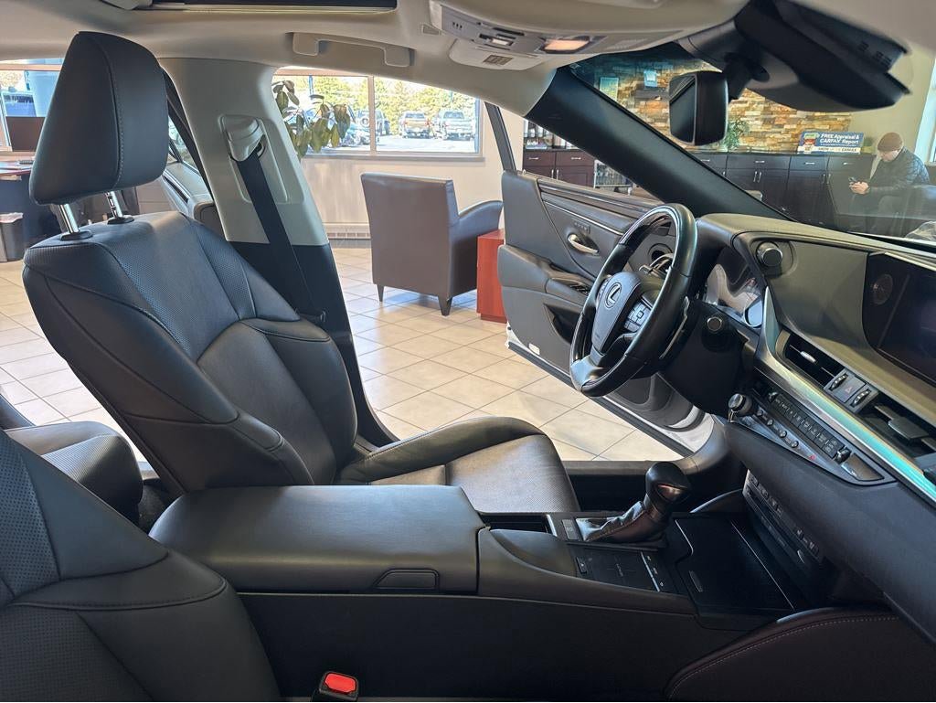 Used 2021 Lexus ES 250 w/ Premium Package AWD/4WD image 28