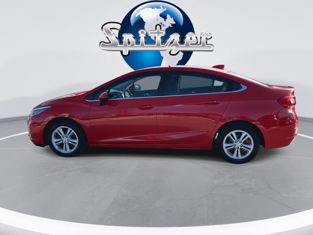 Used 2017 Chevrolet Cruze LT w/ Convenience Package image 6