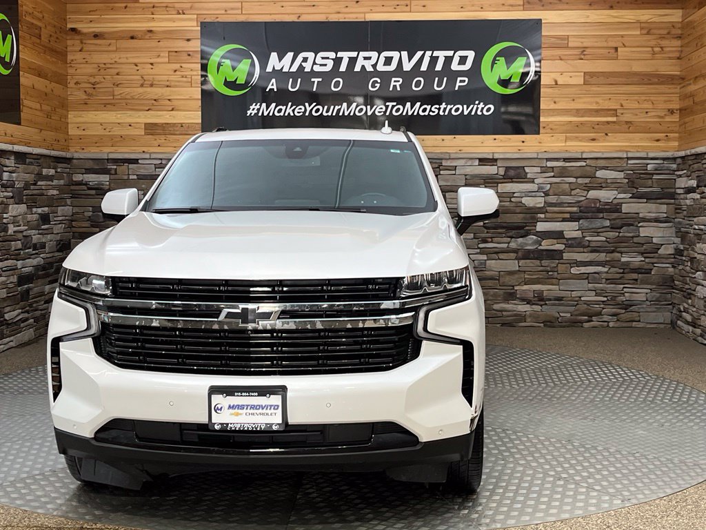 Used 2021 Chevrolet Suburban RST w/ Luxury Package AWD/4WD image 2