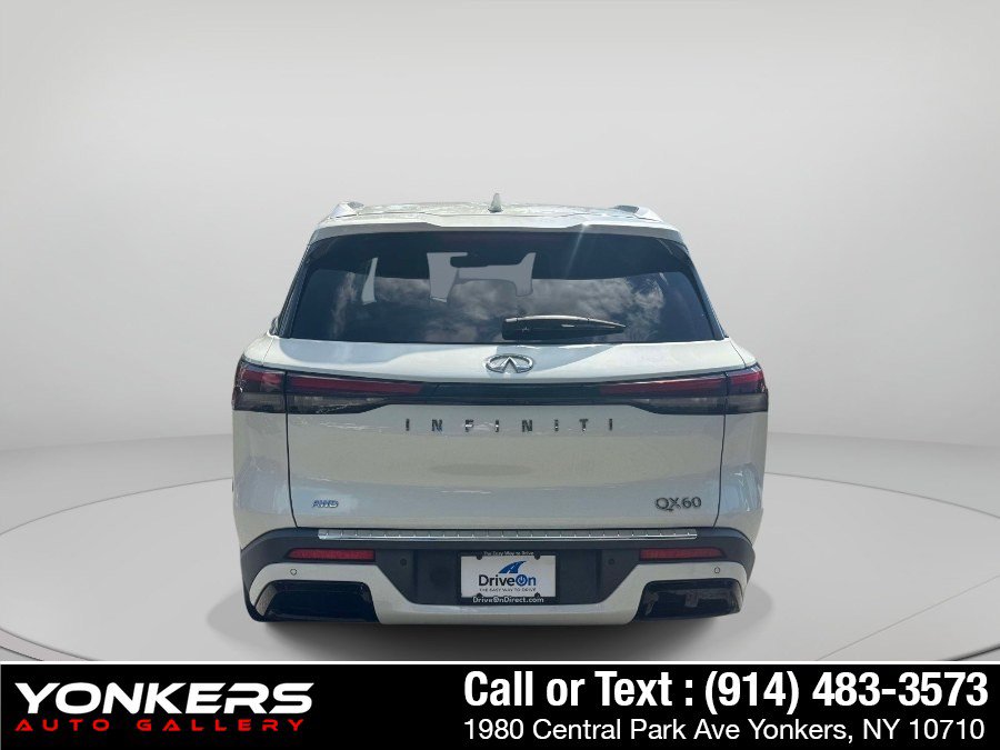 Used 2023 INFINITI QX60 Luxe w/ Cargo Package AWD/4WD image 4