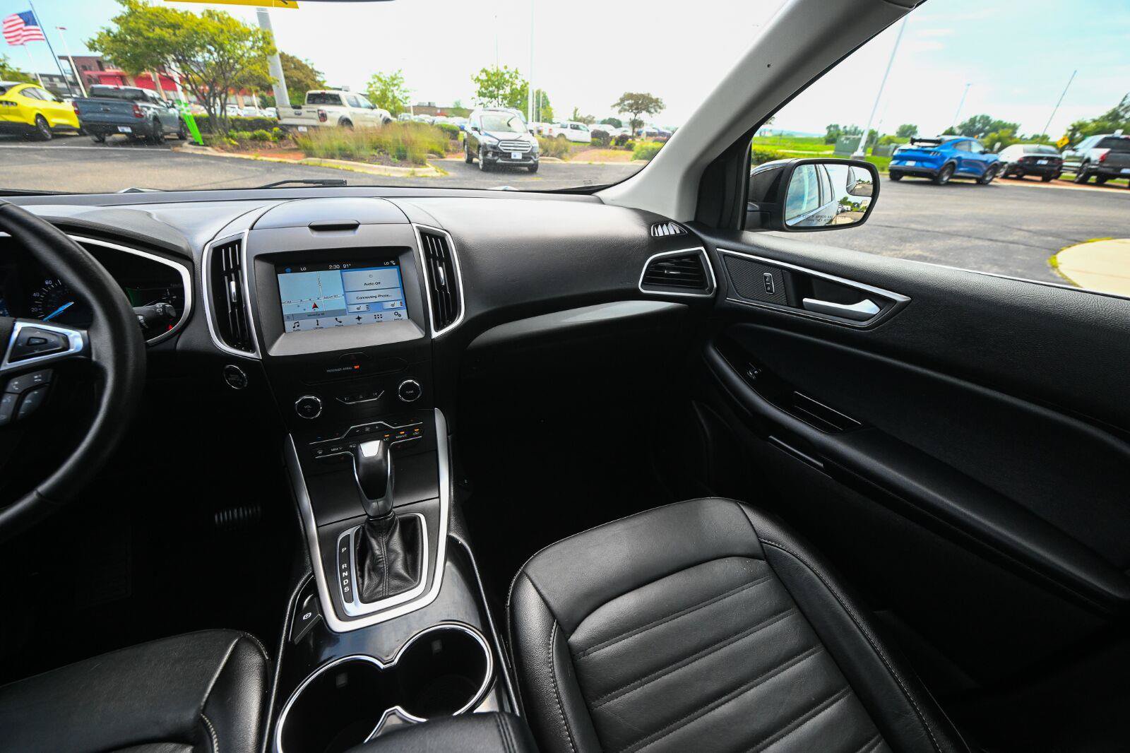 Used 2017 Ford Edge SEL w/ Canadian Touring Package AWD/4WD image 42