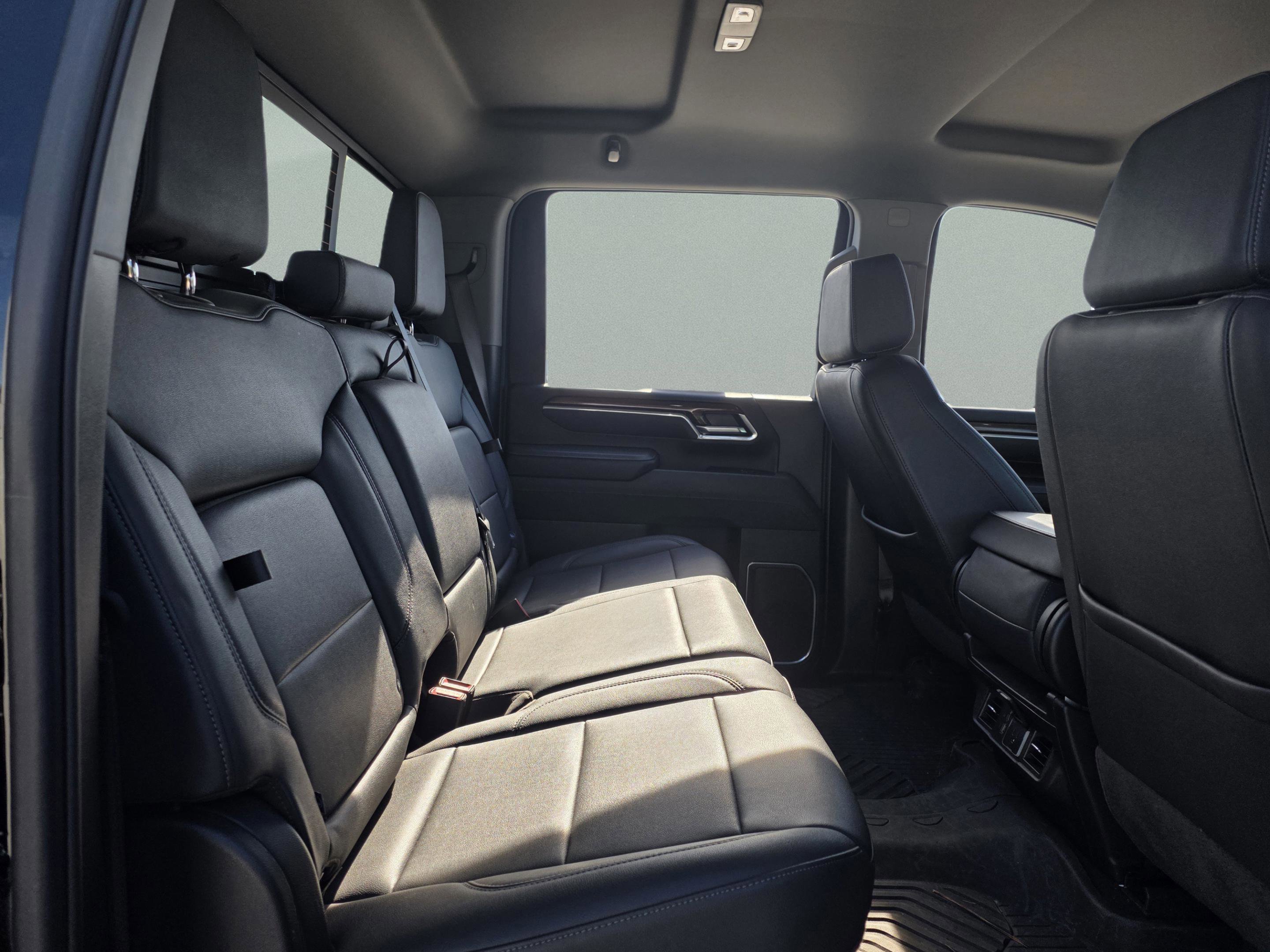 Used 2025 Chevrolet Silverado 2500 LT w/ Trail Boss Package image 19