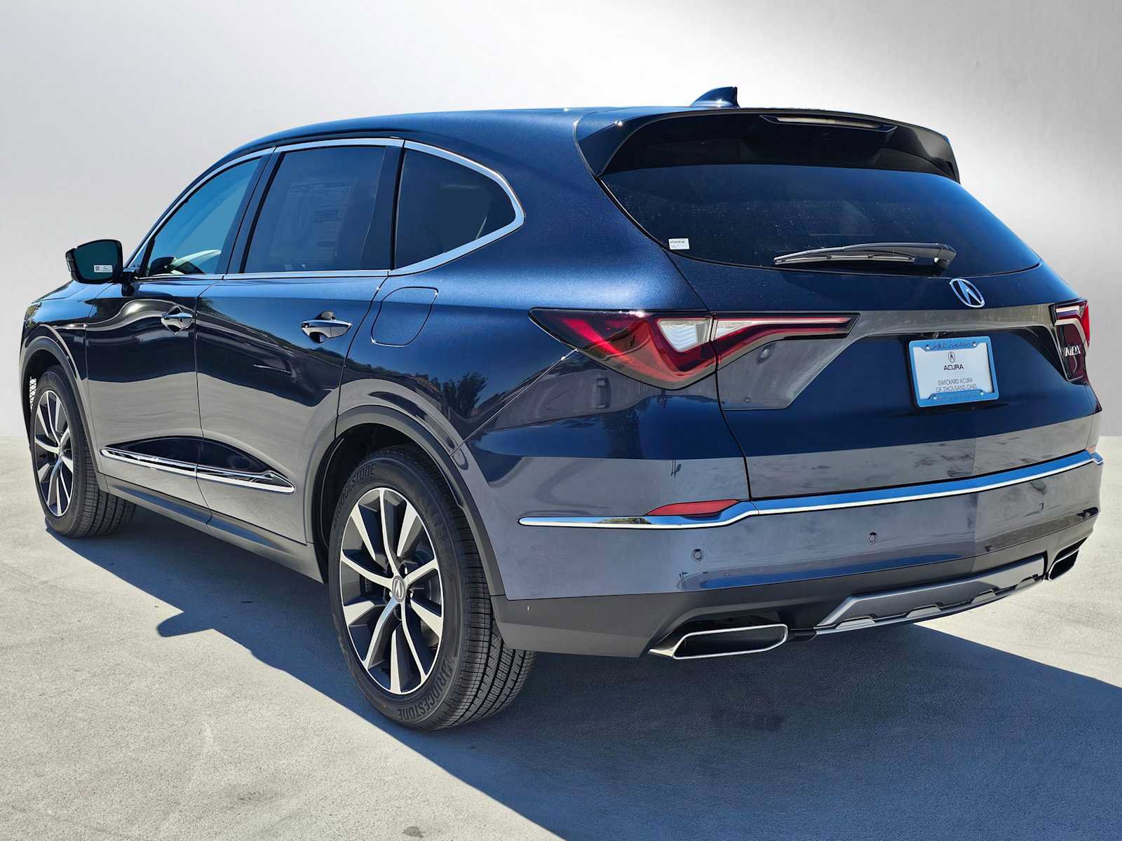 New 2026 Acura MDX w/ Technology Package FWD image 5
