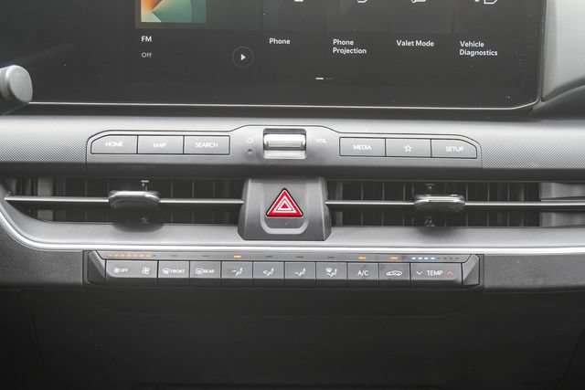 Certified 2025 Kia K4 FWD image 14