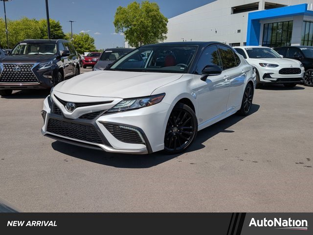 Used 2022 Toyota Camry XSE AWD/4WD image 1
