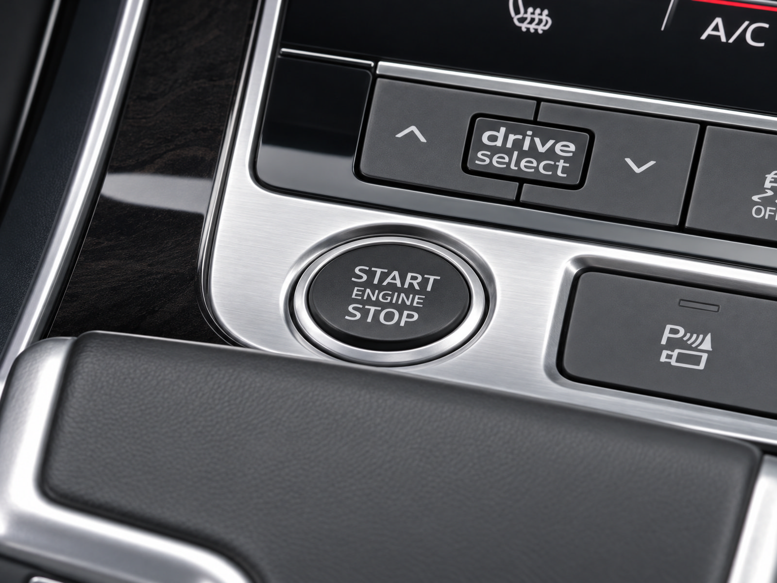 Certified 2024 Audi Q7 2.0T Premium AWD/4WD image 18