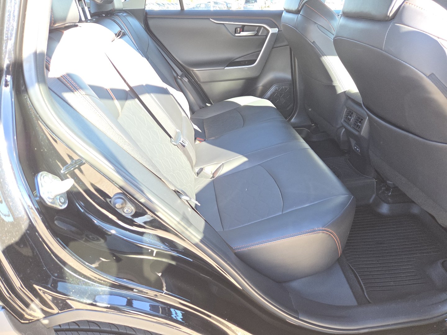 Used 2023 Toyota RAV4 Adventure AWD/4WD image 18