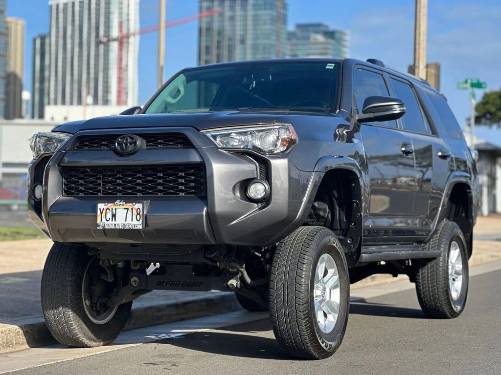 Used 2019 Toyota 4Runner SR5 Premium RWD image 1