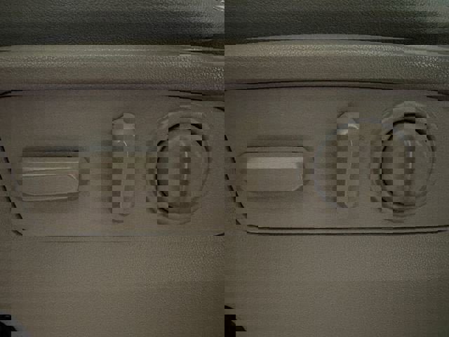 Used 2019 GMC Sierra 1500 SLT w/ SLT Premium Plus Package image 8