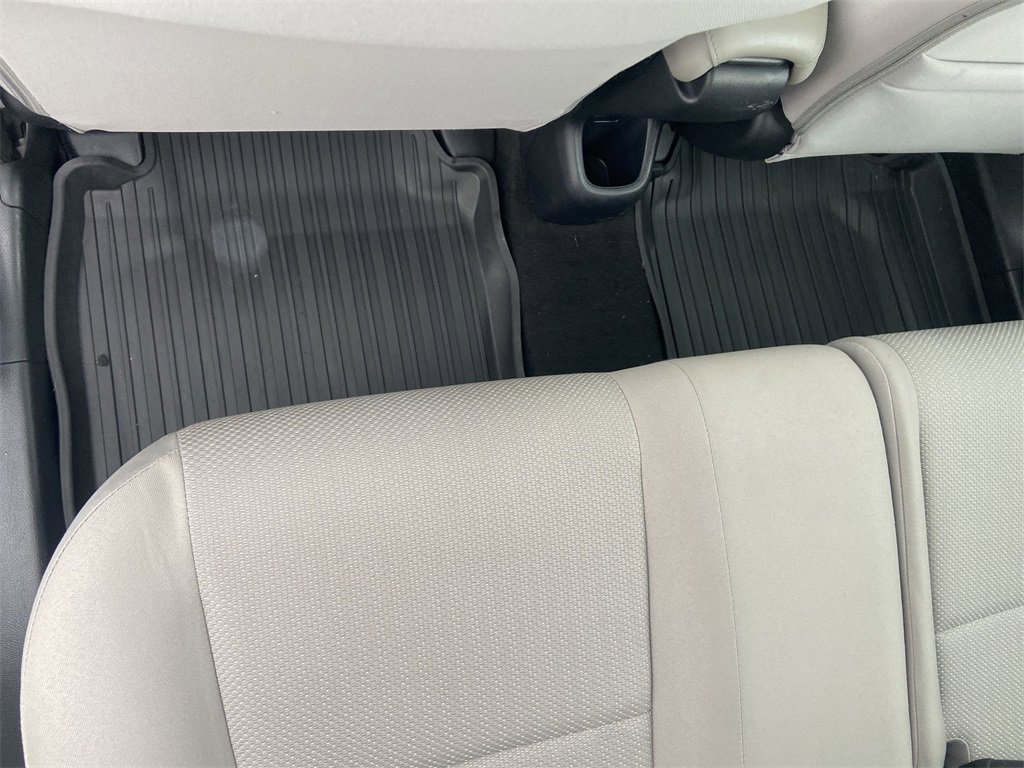 Used 2018 Honda HR-V LX image 33